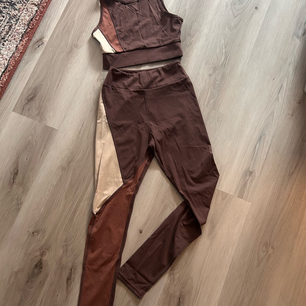 PrettyLittleThing Brown and Tan Leggings with High Waist with Matching Top